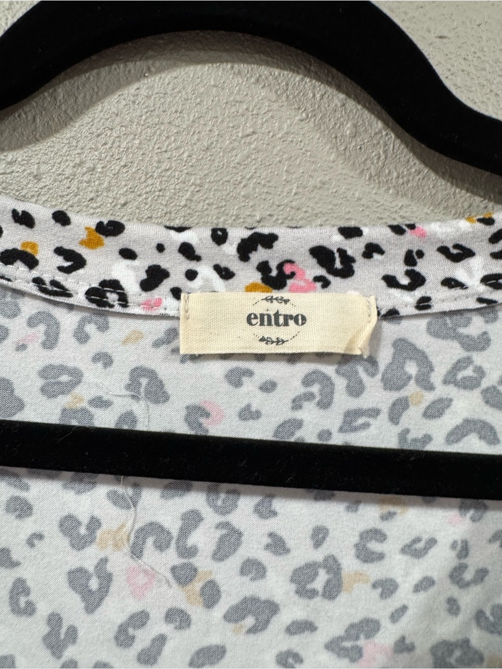 Entro Two-Tone Leopard Patchwork V-Neck Top - White, Taupe, Black - Picture 3 of 6